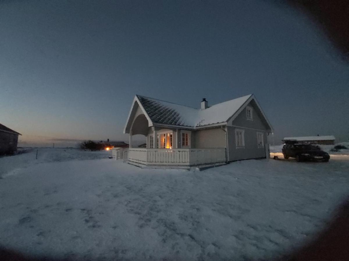Banpim Beachside Lofoten Ramberg Buitenkant foto